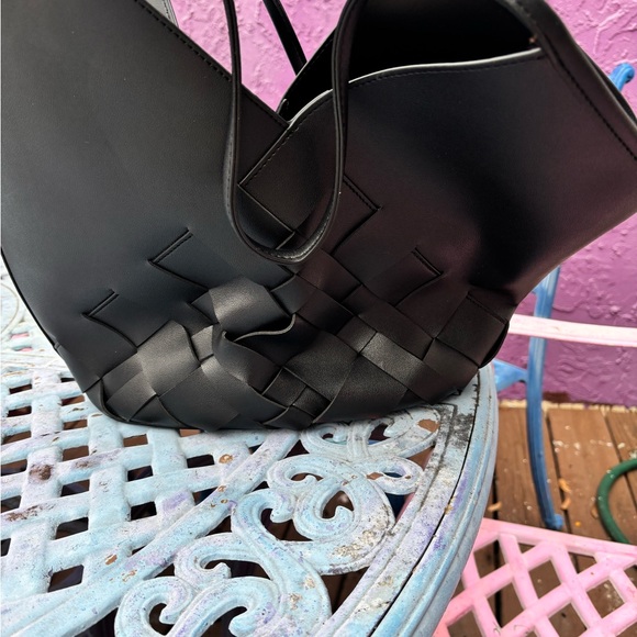 Nanette Lepore black Leather Tote NWOT - Picture 2 of 11